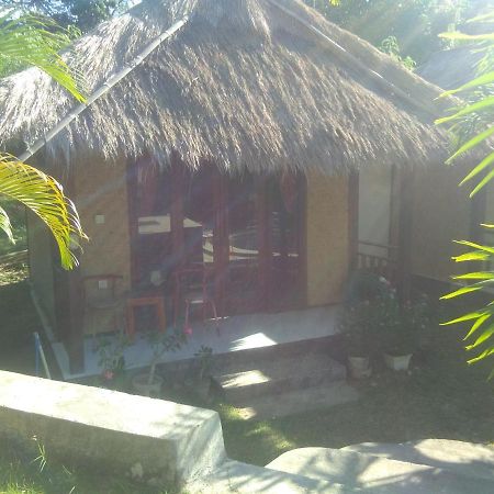 Airas' Garden Homestay Eco Bungalows Kuta  エクステリア 写真