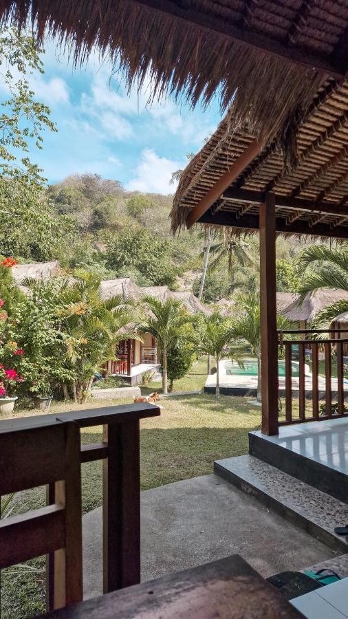 Airas' Garden Homestay Eco Bungalows Kuta  エクステリア 写真